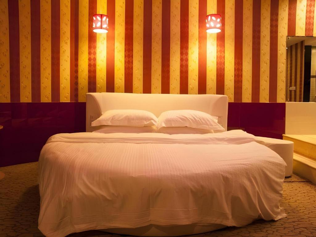 Greentree Inn Wuhu Fangte Second Phase Nanxiang Wanshang Express Hotel المظهر الخارجي الصورة
