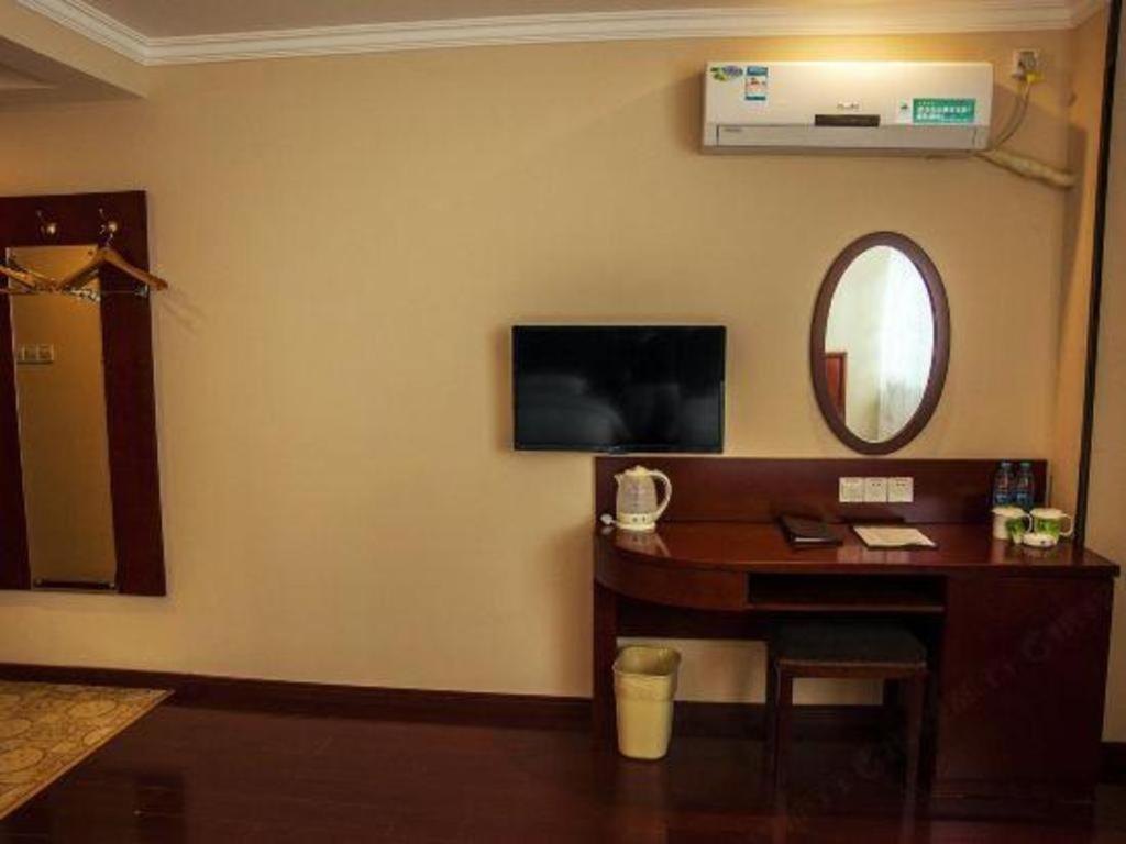 Greentree Inn Wuhu Fangte Second Phase Nanxiang Wanshang Express Hotel المظهر الخارجي الصورة