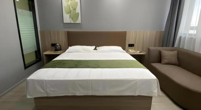 Greentree Inn Wuhu Fangte Second Phase Nanxiang Wanshang Express Hotel المظهر الخارجي الصورة